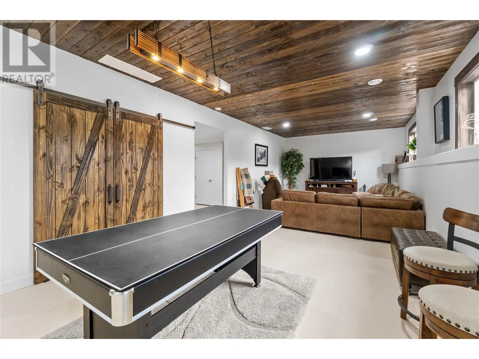 457 4 Street Lot# 364