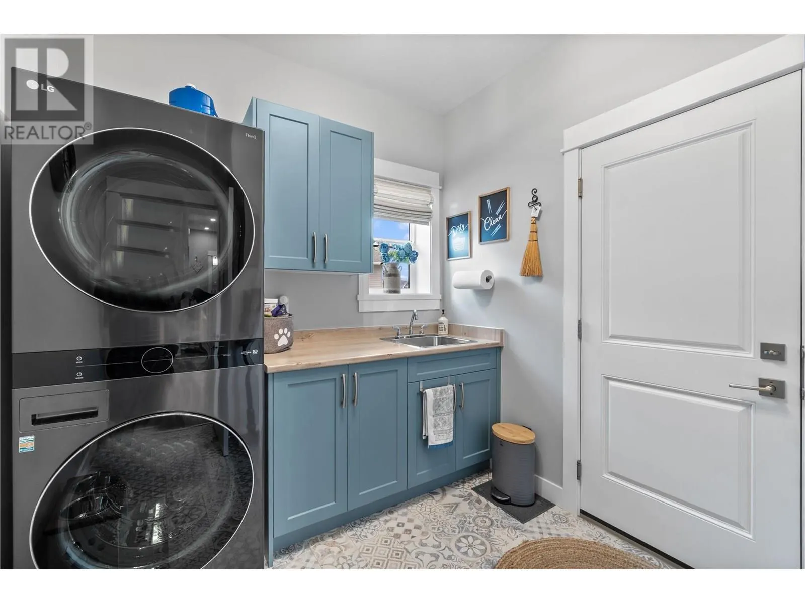 457 4 Street Lot# 364
