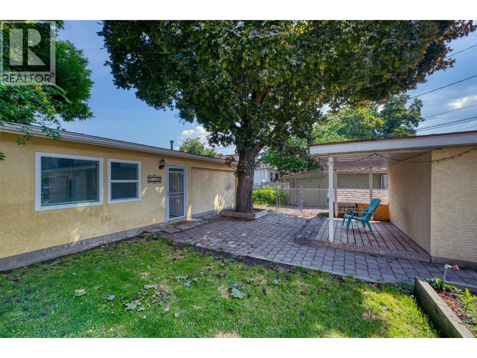 859 Lawson Avenue