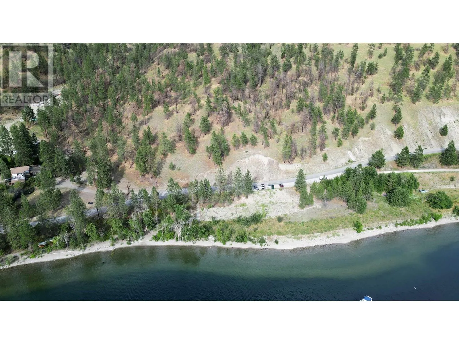 9775/9819 Okanagan Centre Road W