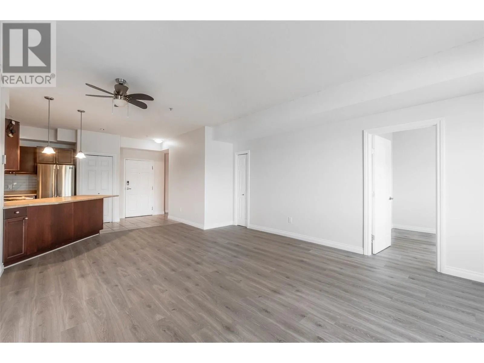 921 SPILLWAY Road Unit# 212C