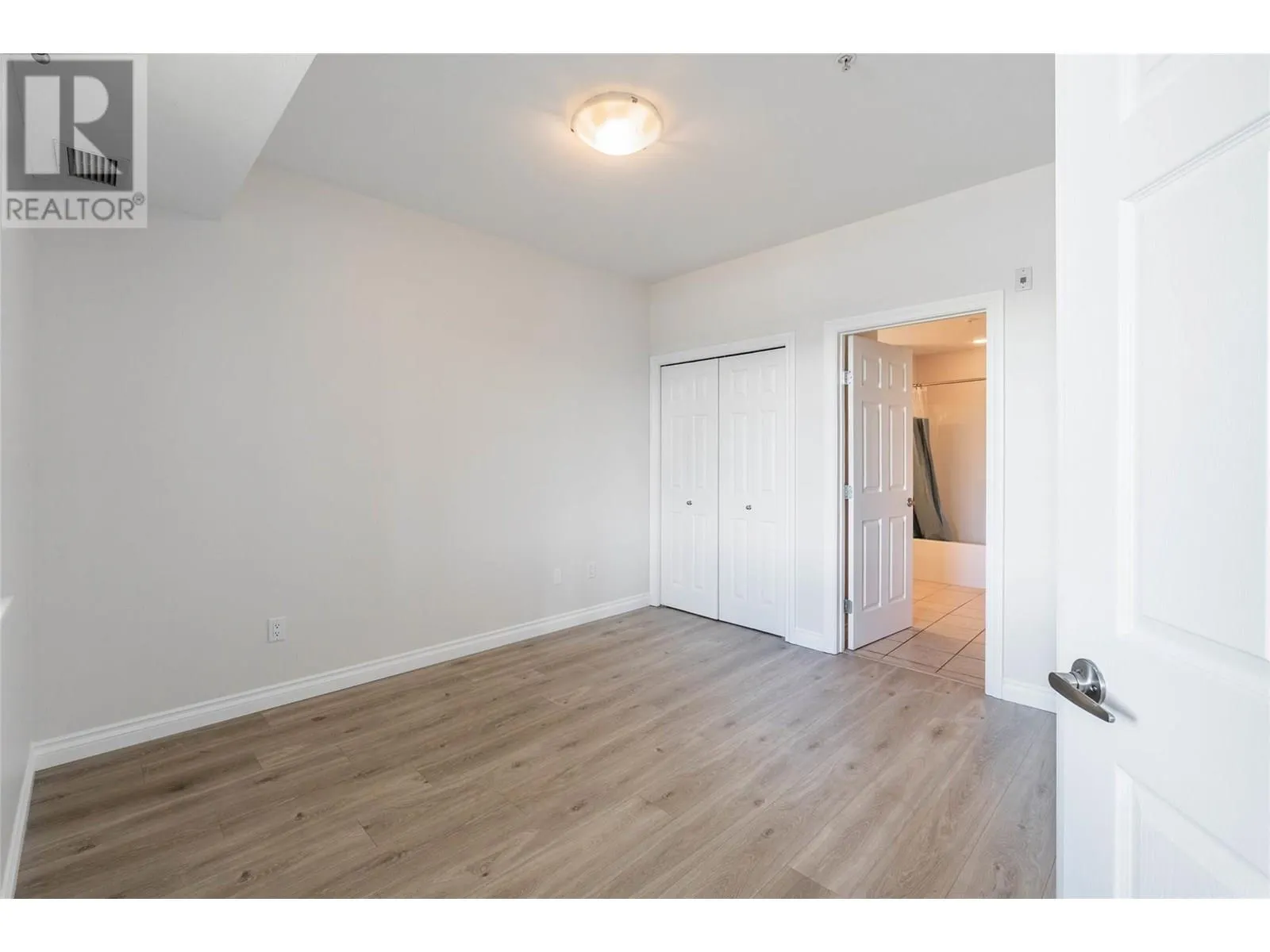 921 SPILLWAY Road Unit# 212C