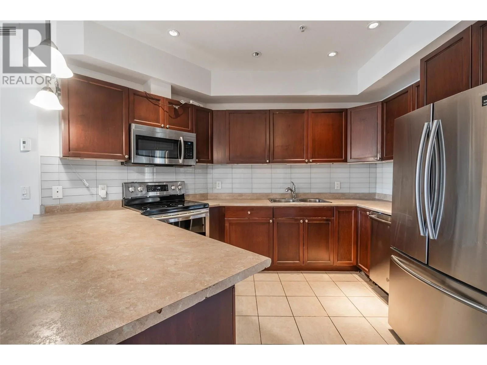 921 SPILLWAY Road Unit# 212C