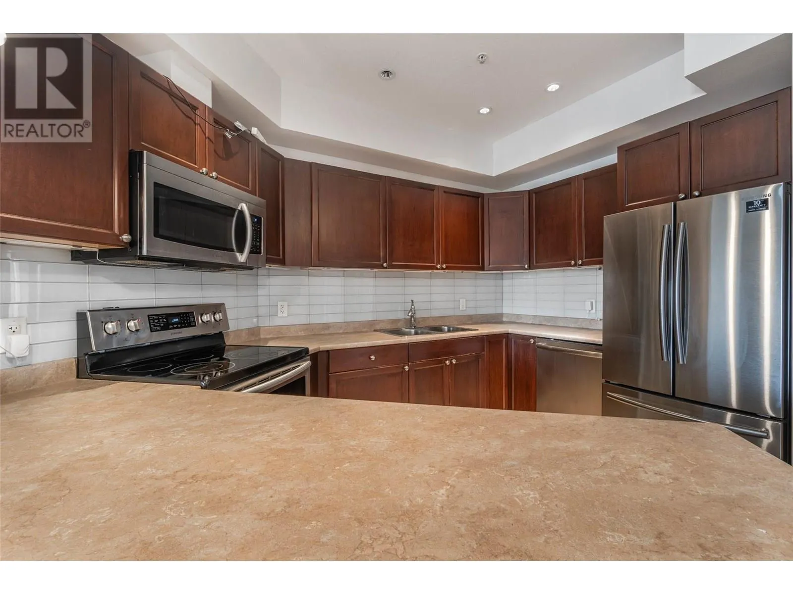 921 SPILLWAY Road Unit# 212C