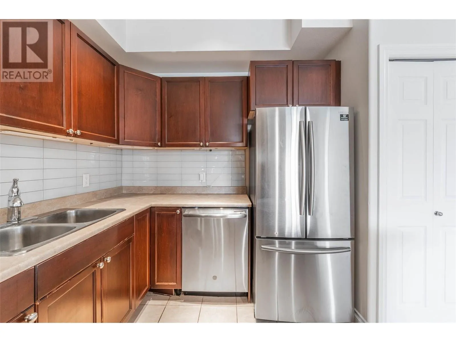 921 SPILLWAY Road Unit# 212C