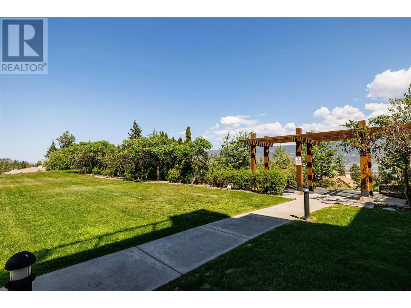 1873 Country Club Drive Unit# 2415