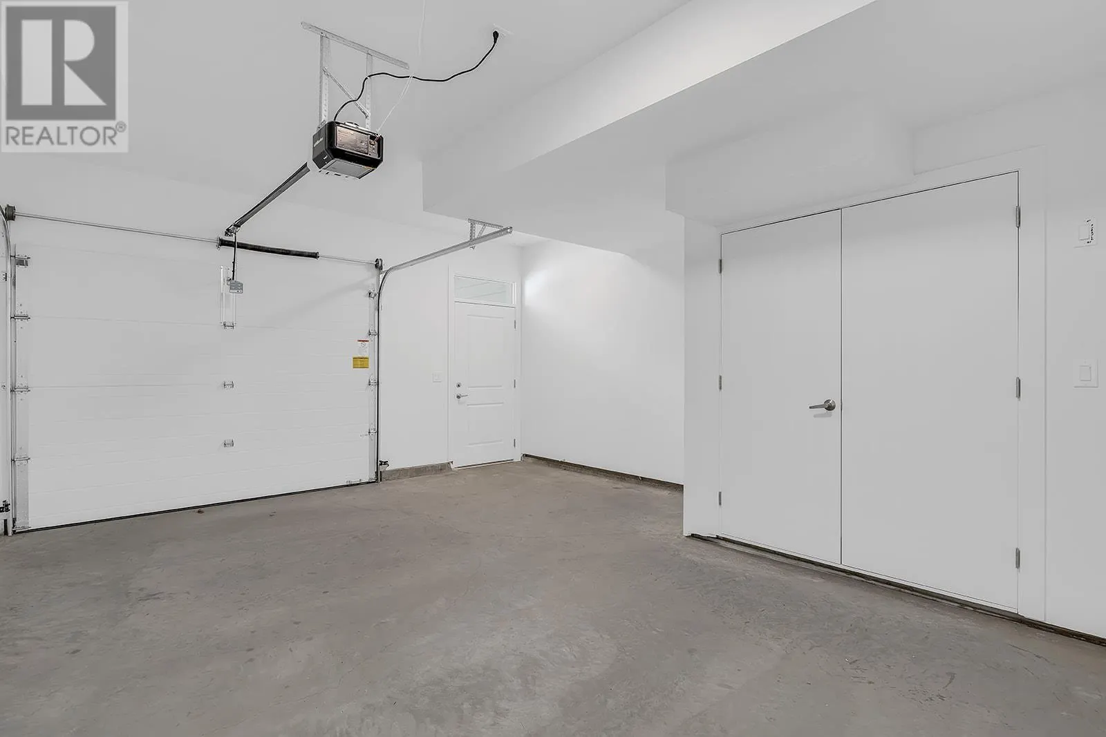 5300 Main Street Unit# 112