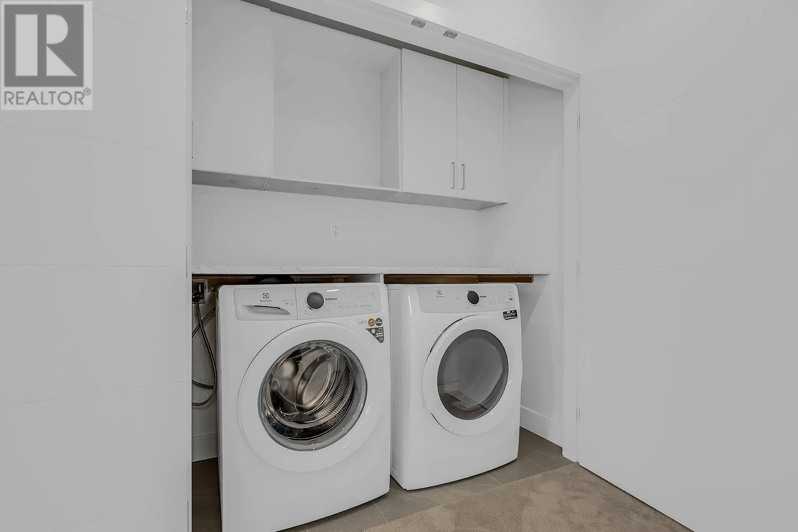 5300 Main Street Unit# 103