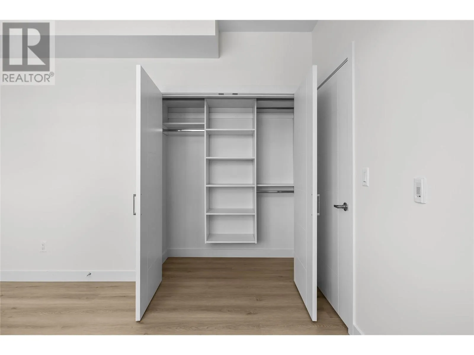 5300 Main Street Unit# 203