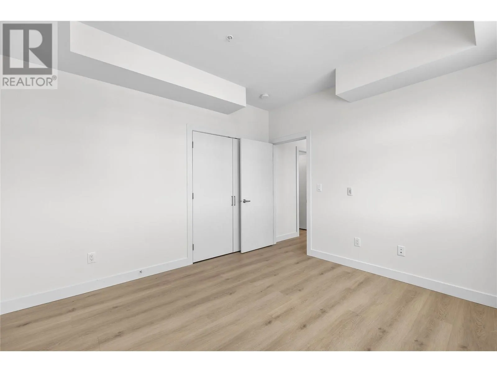 5300 Main Street Unit# 203