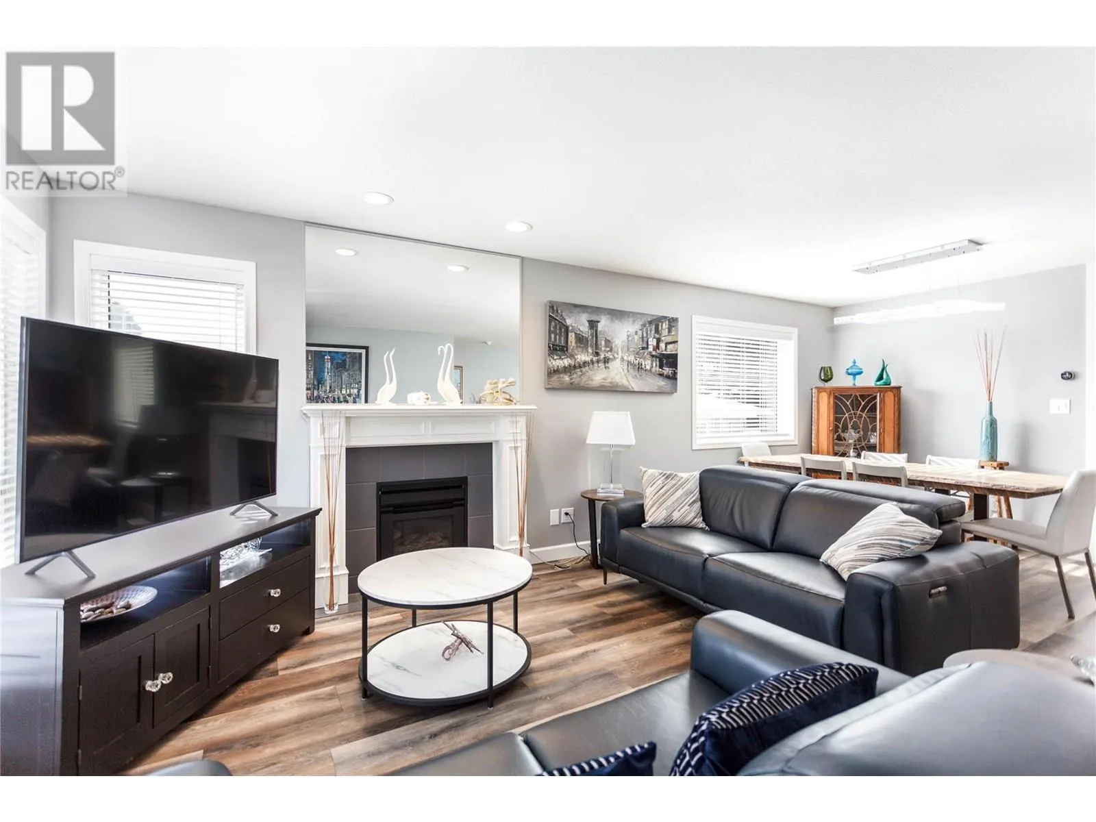 2675 Pine Avenue Unit# 4