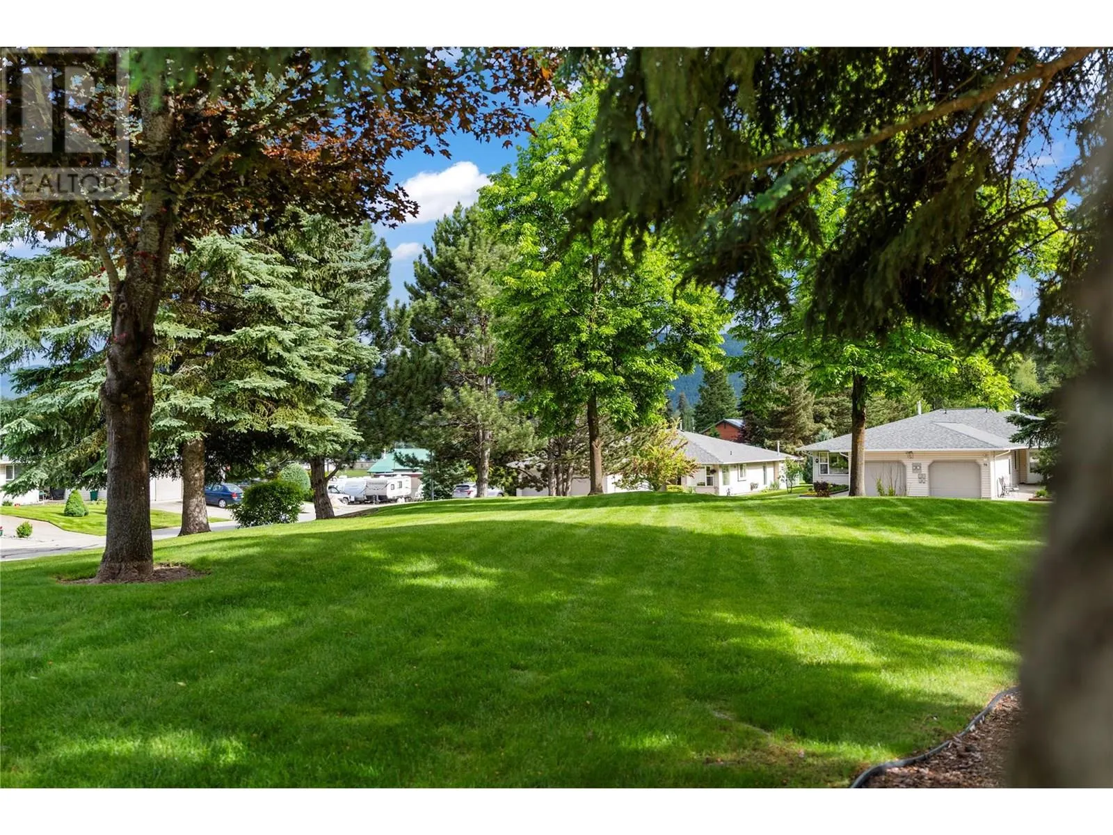 2675 Pine Avenue Unit# 4