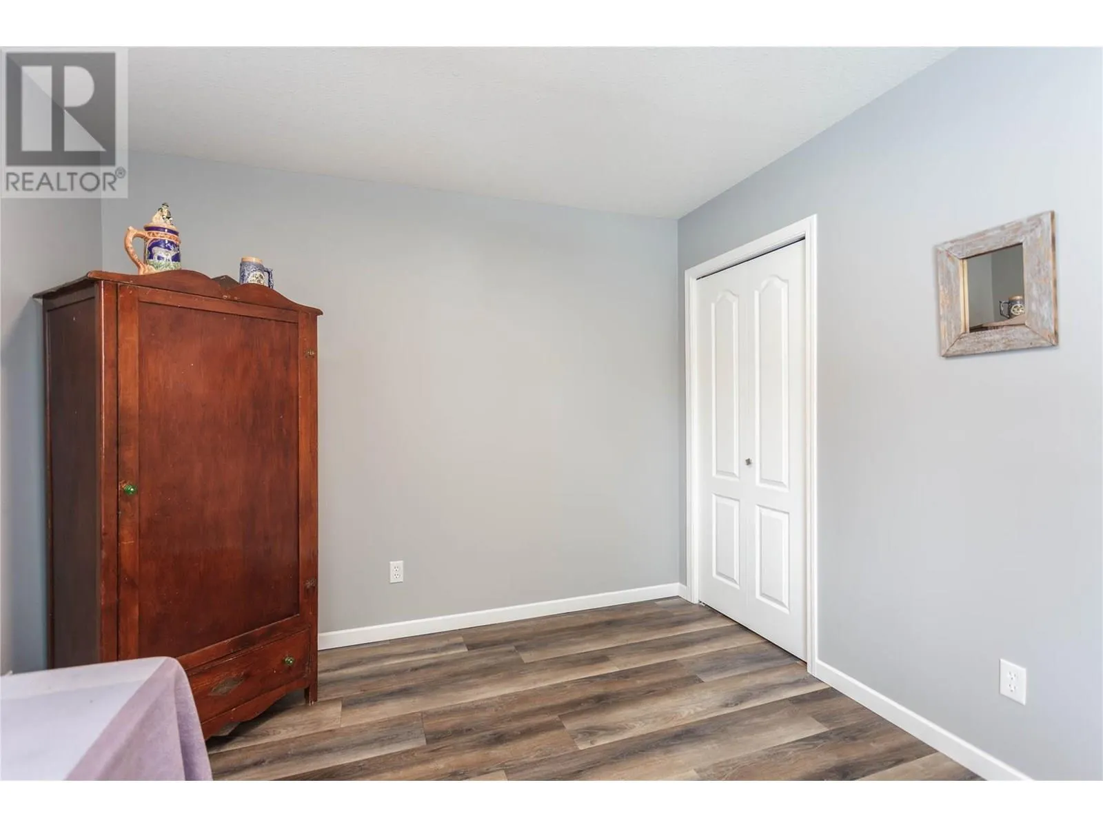 2675 Pine Avenue Unit# 4