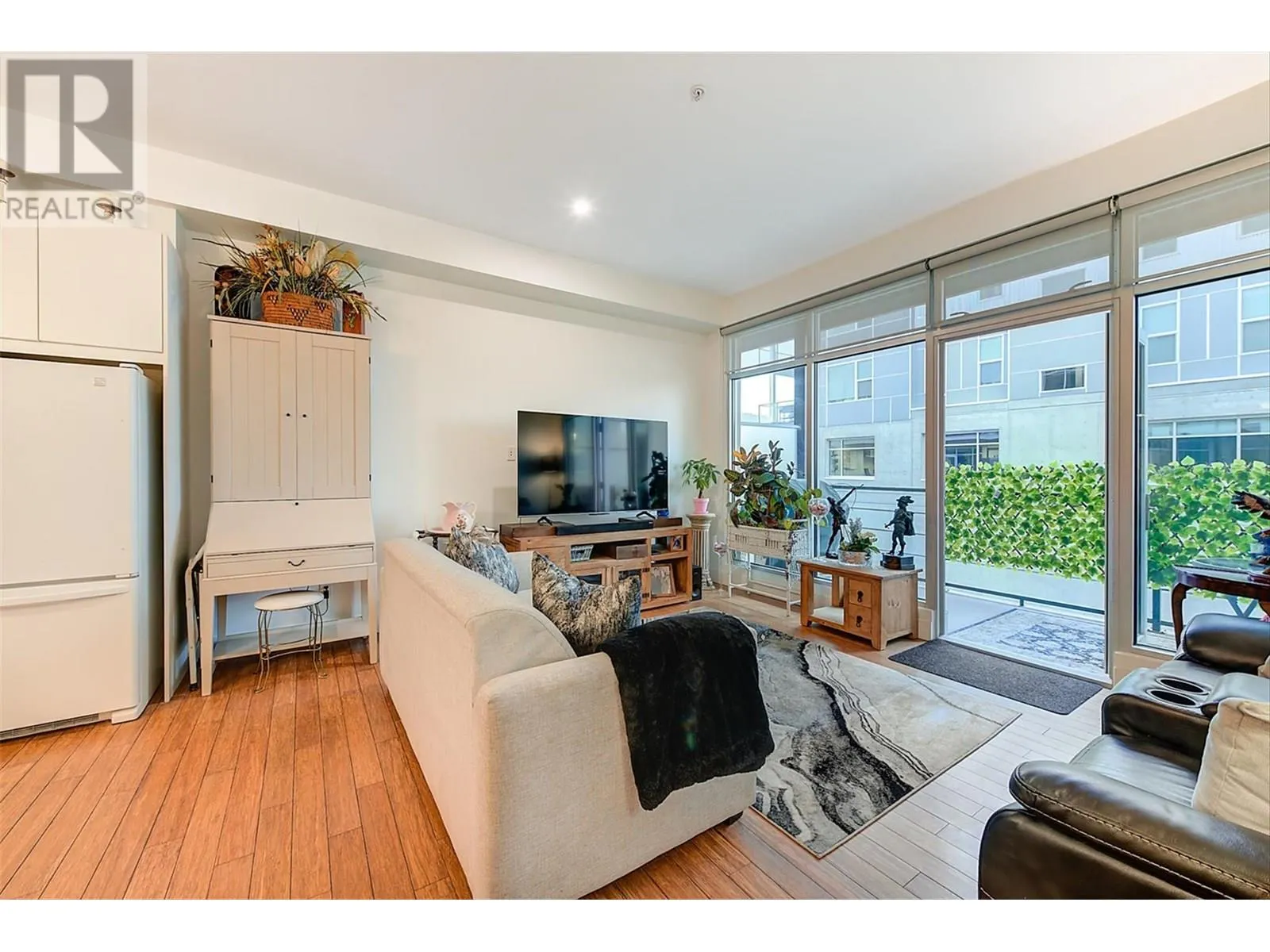 1289 Ellis Street Unit# 310 Lot# SL40