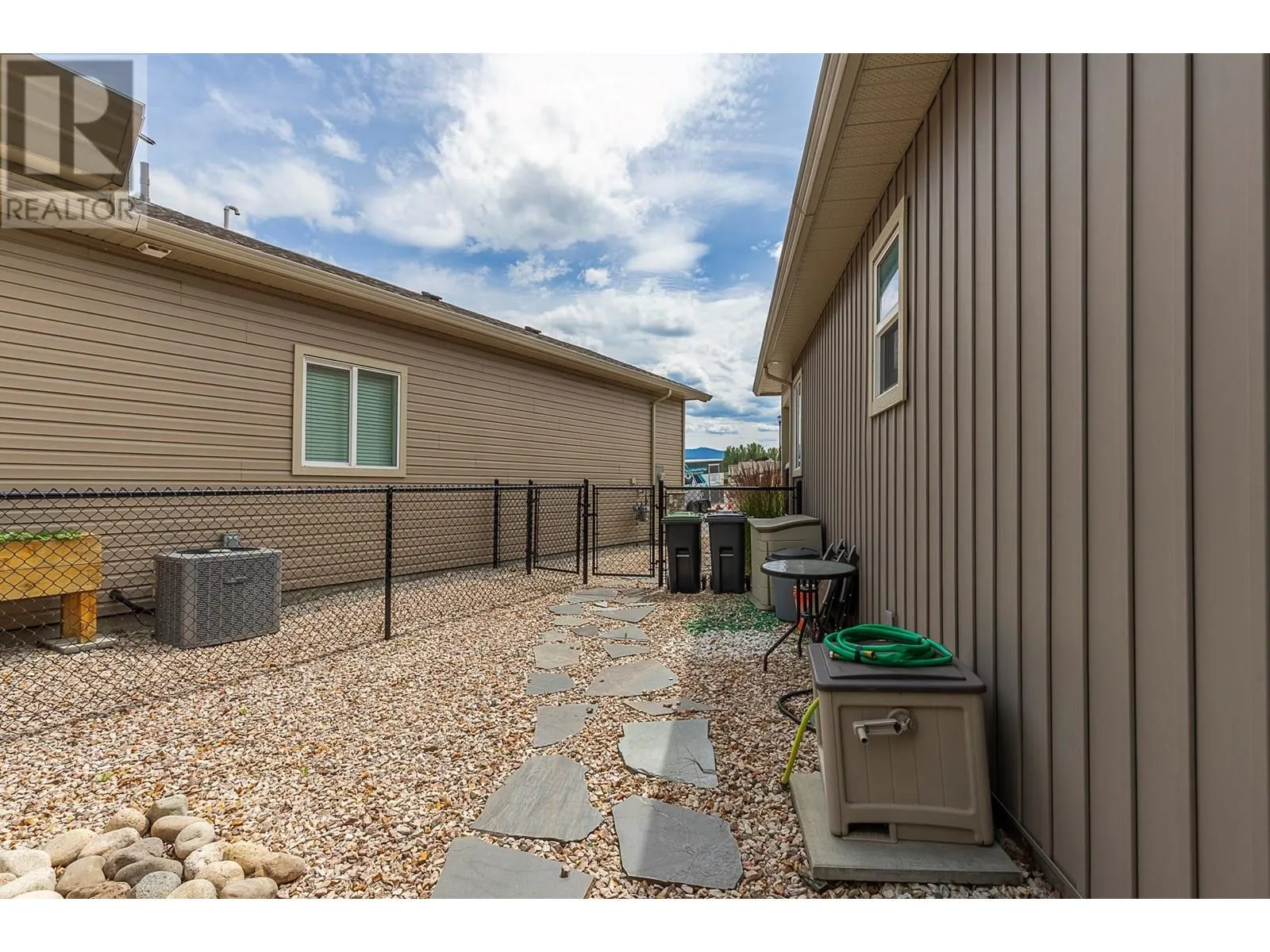 2100 55 Avenue Unit# 63