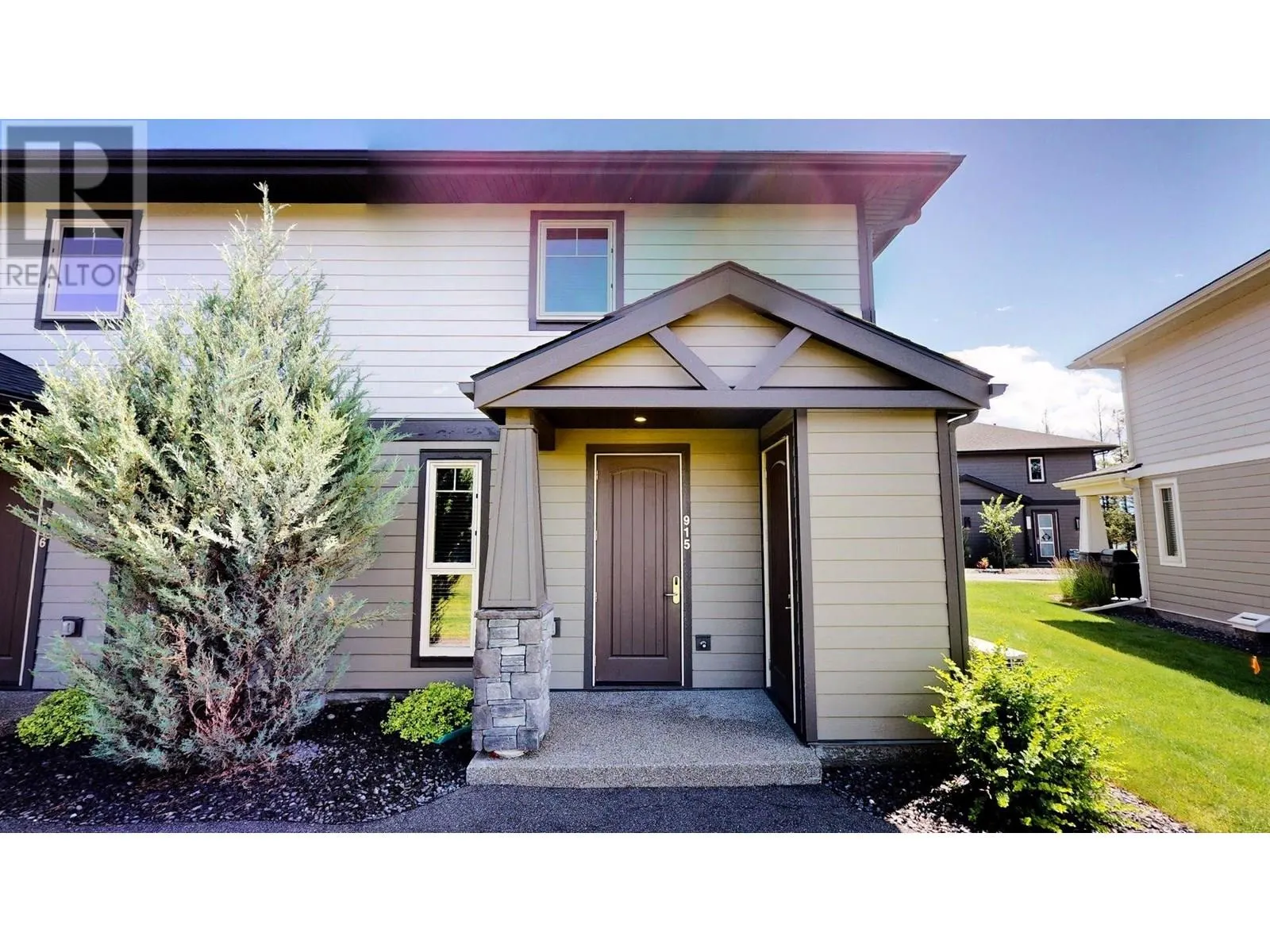 900 BIGHORN Boulevard Unit# 915 E