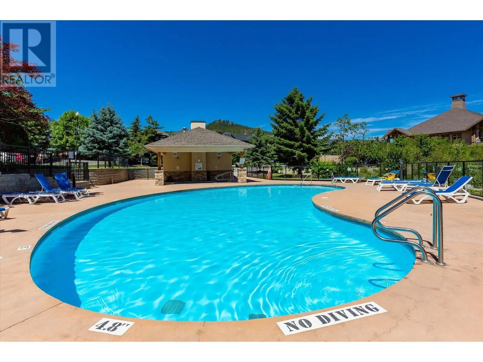 2551 Shoreline Drive Unit# 204