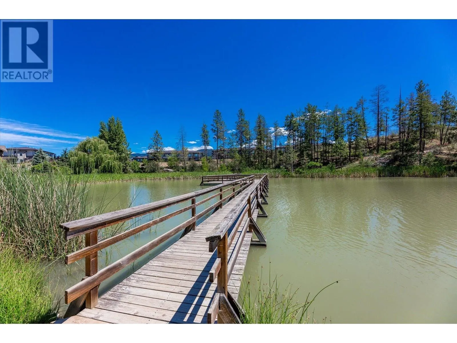 2551 Shoreline Drive Unit# 204