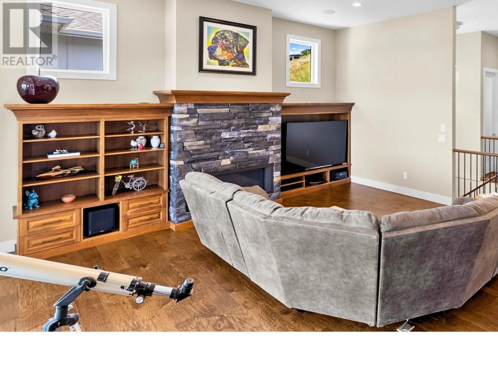 5580 Trestle Ridge Court