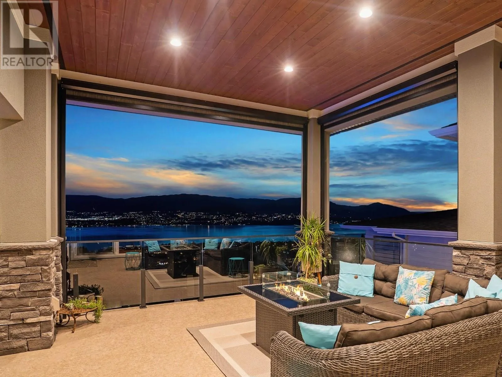 5580 Trestle Ridge Court