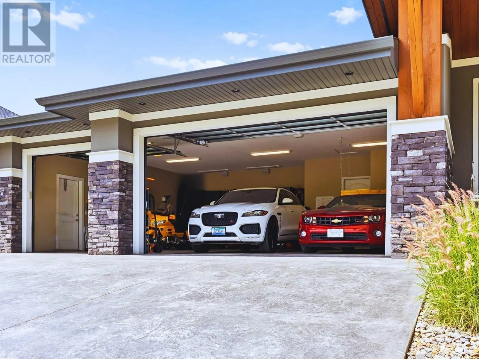5580 Trestle Ridge Court