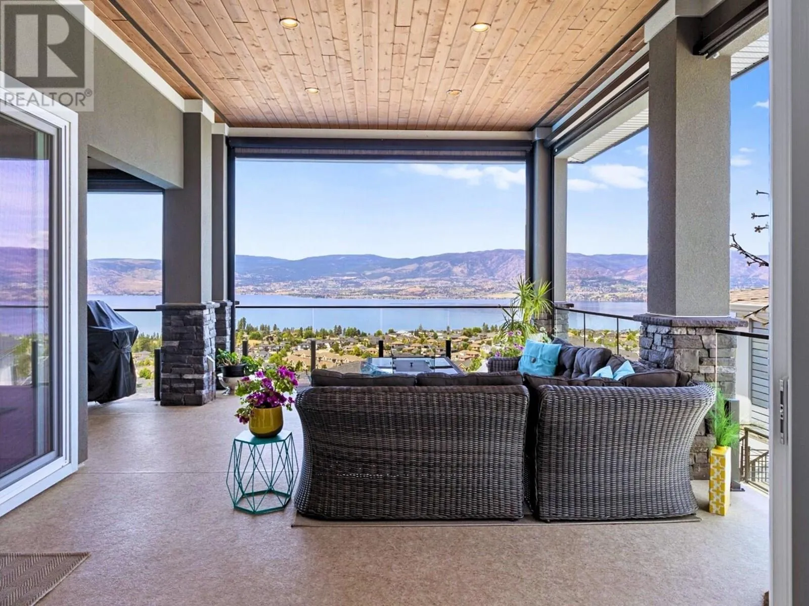 5580 Trestle Ridge Court