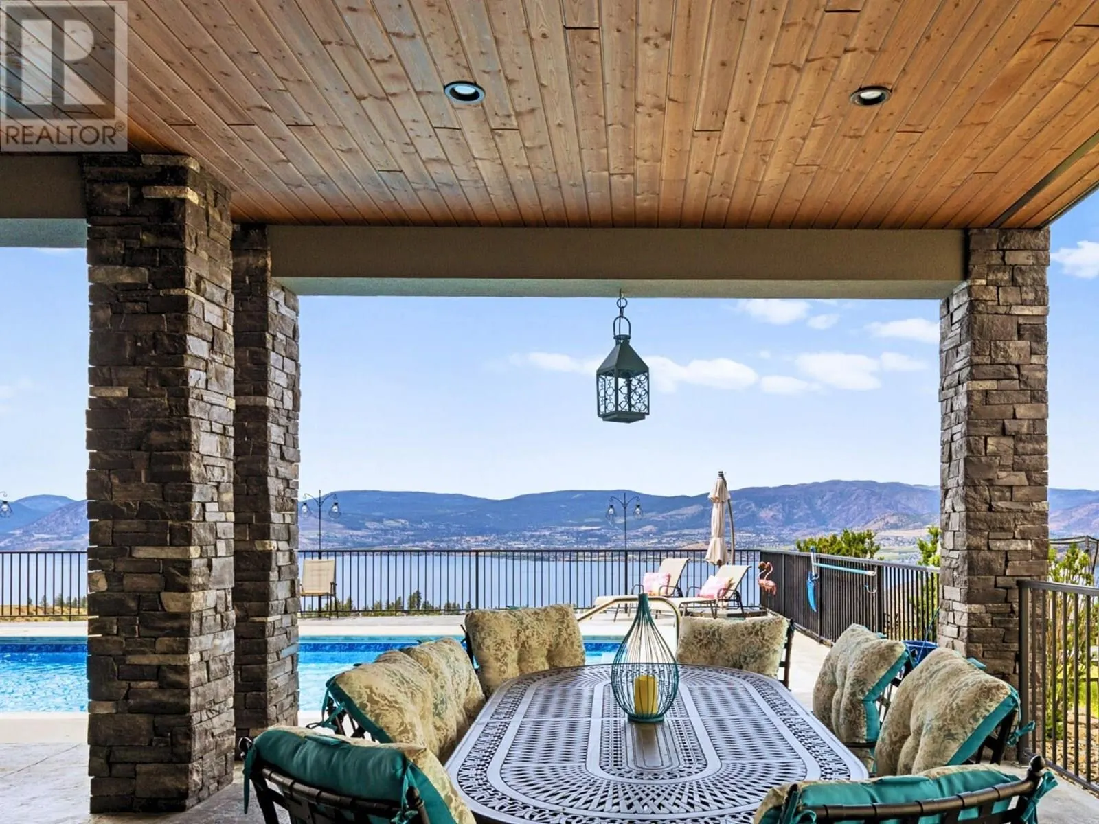 5580 Trestle Ridge Court