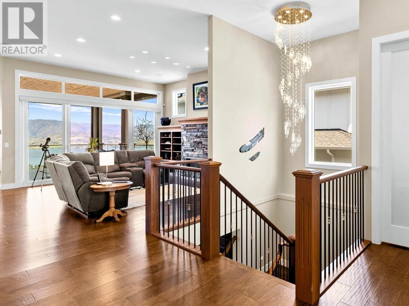 5580 Trestle Ridge Court