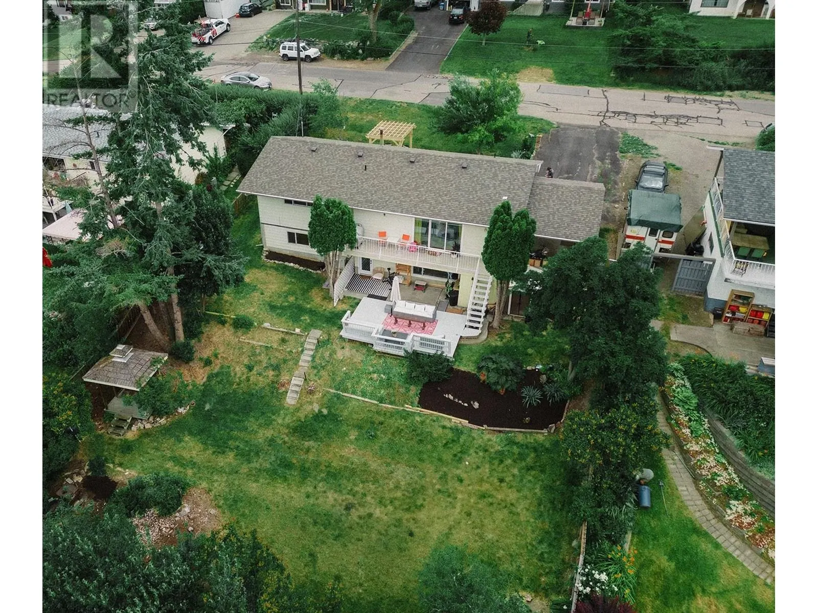 7089 Longacre Drive