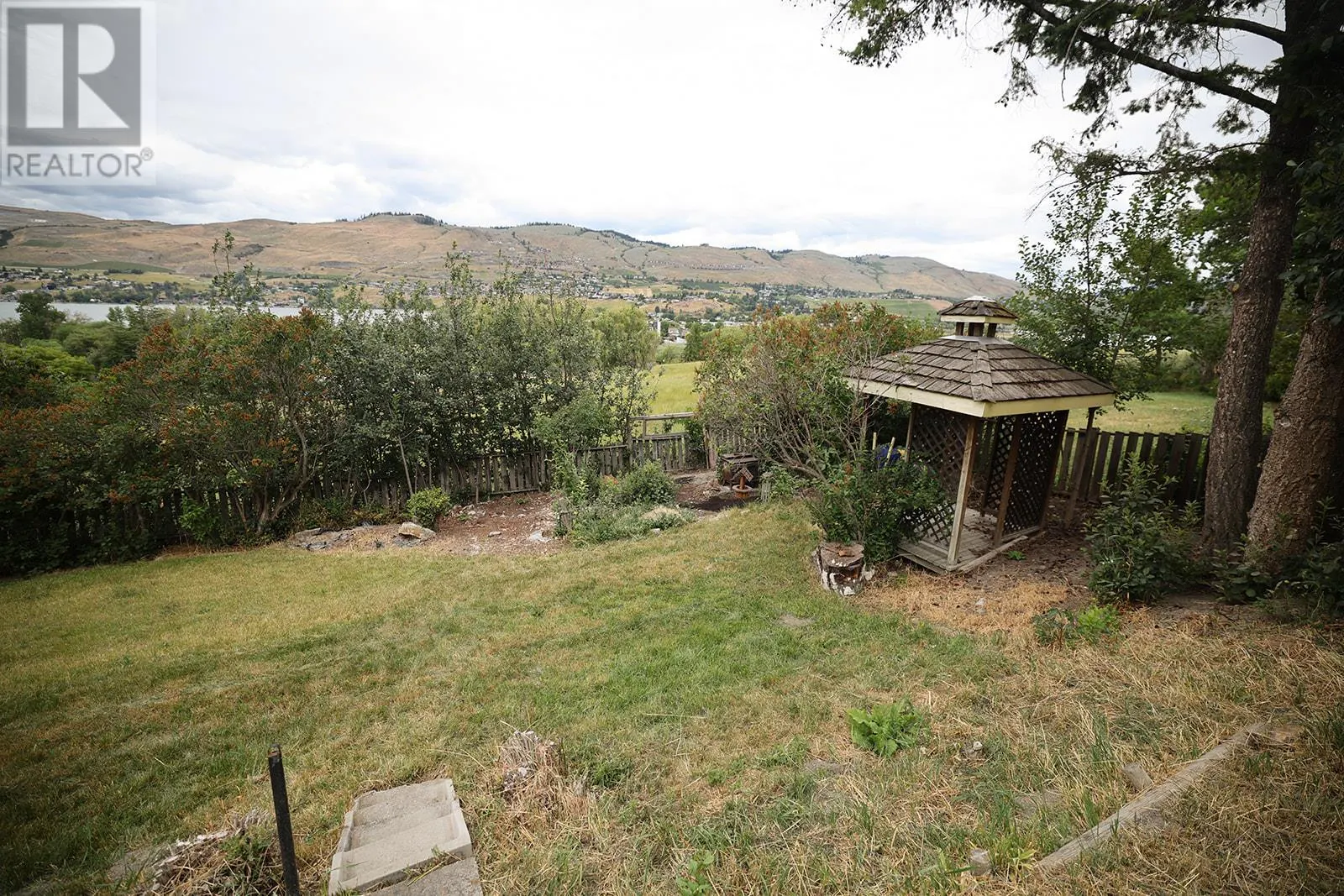 7089 Longacre Drive