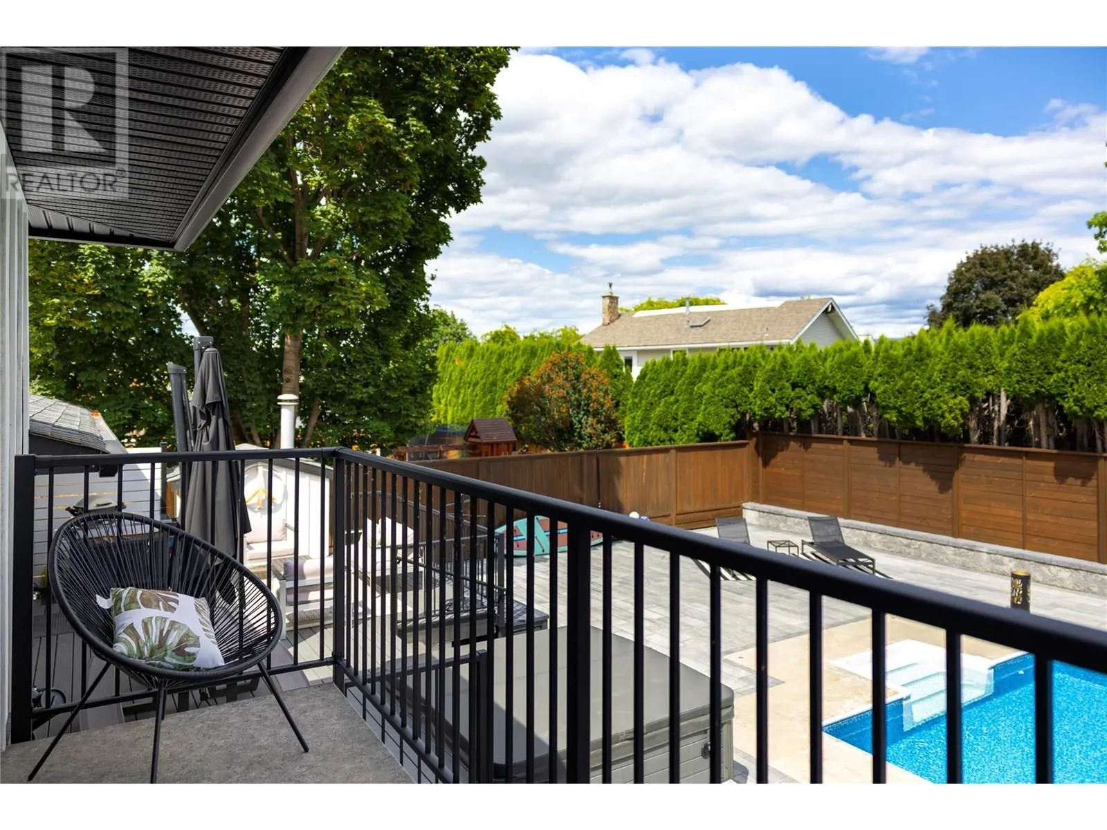 4265 Lakeshore Road