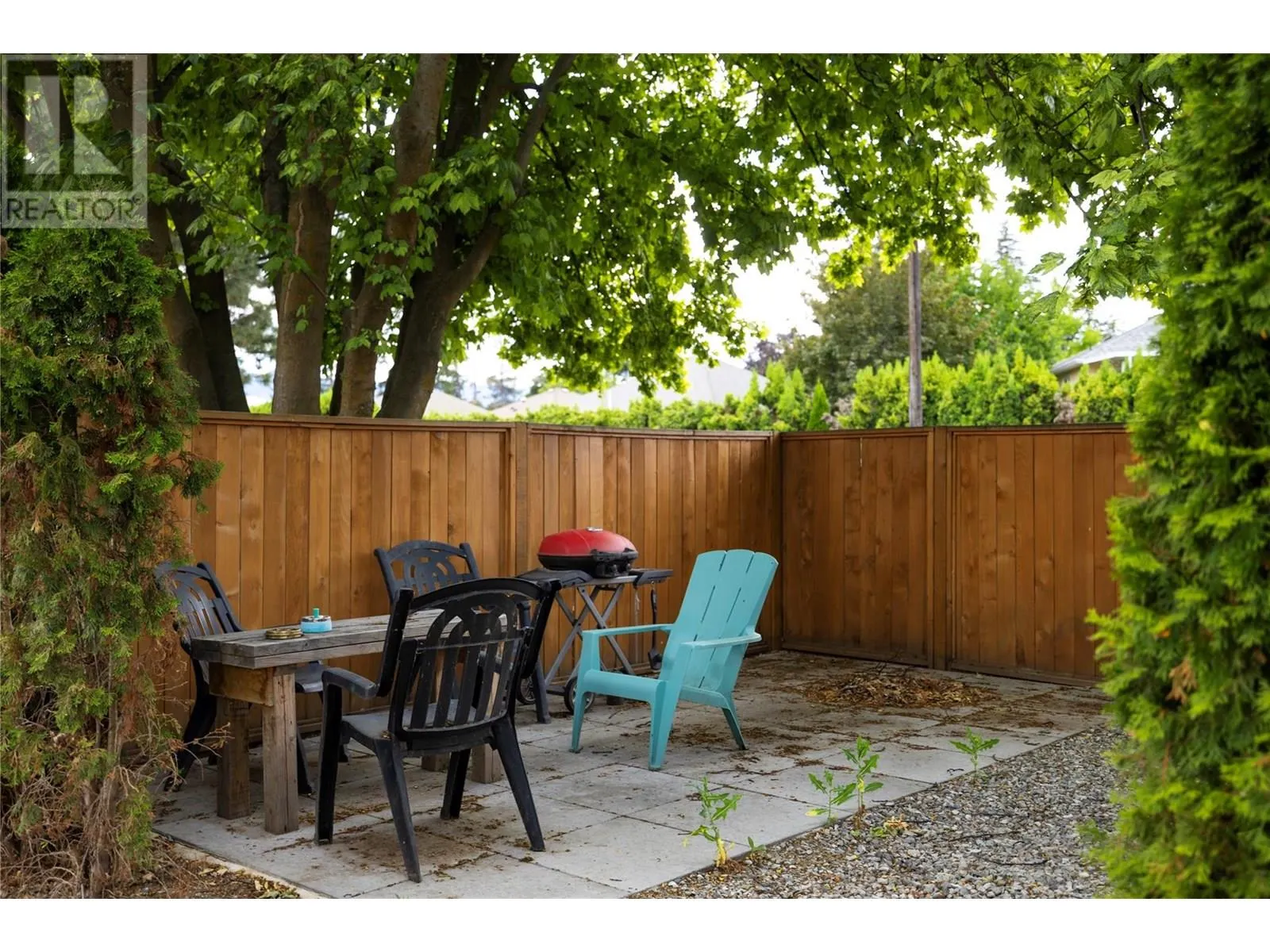 4265 Lakeshore Road