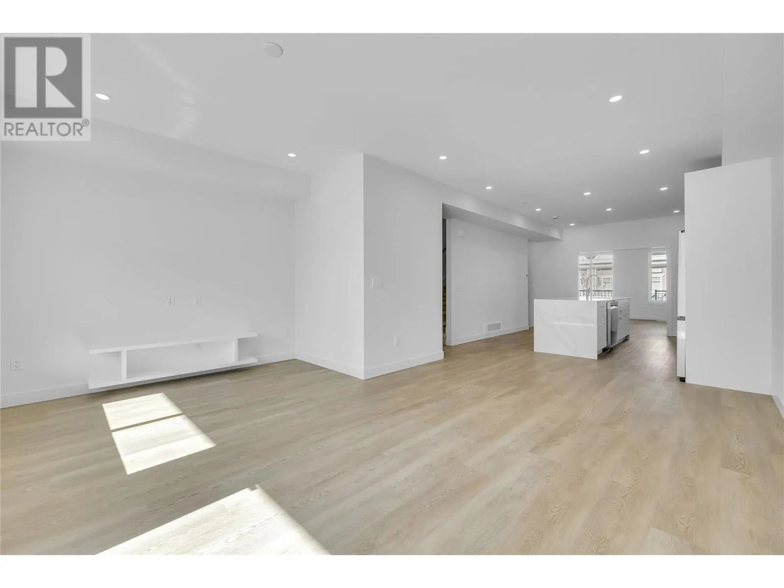 5300 Main Street Unit# 118