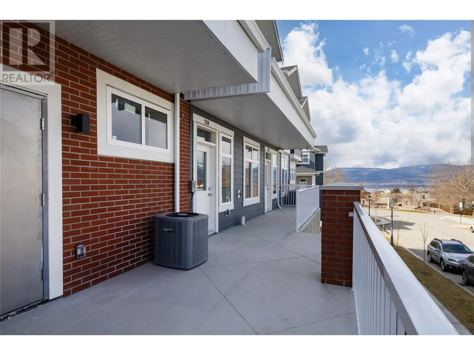 5300 Main Street Unit# 118