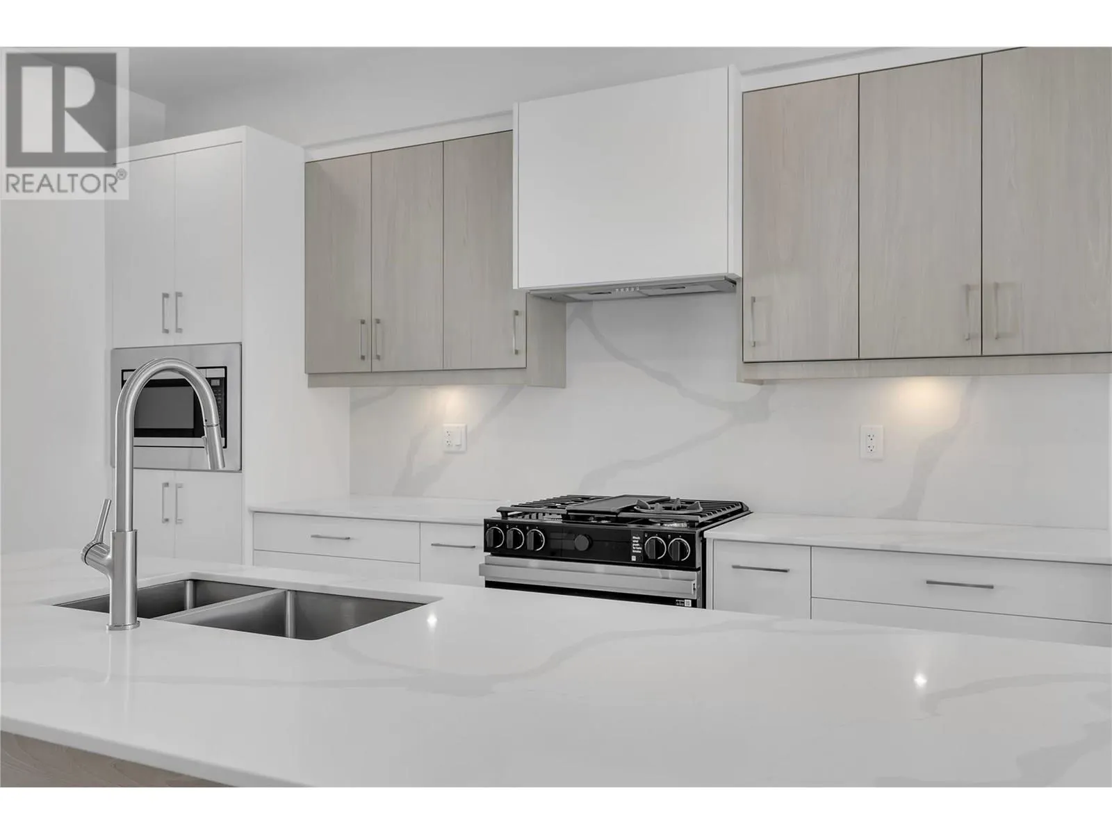 5300 Main Street Unit# 118