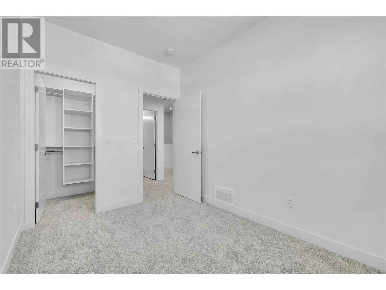 5300 Main Street Unit# 118