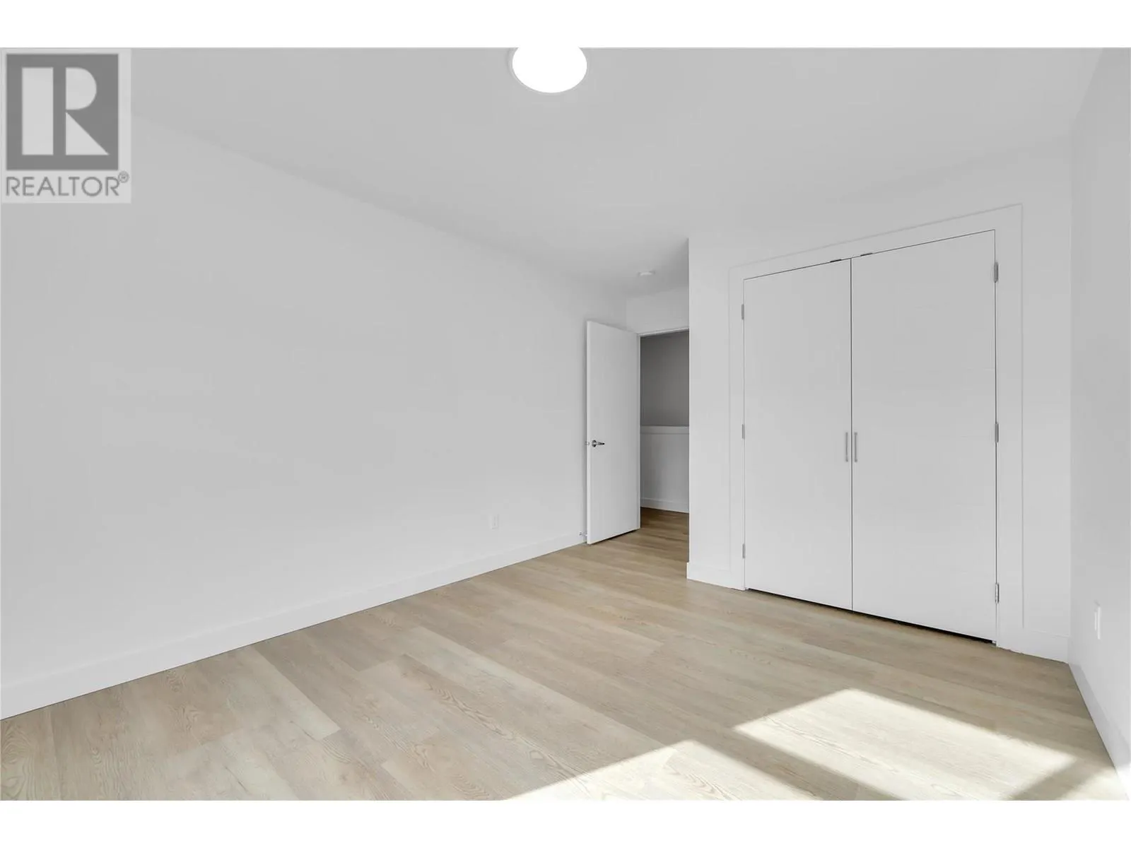 5300 Main Street Unit# 124