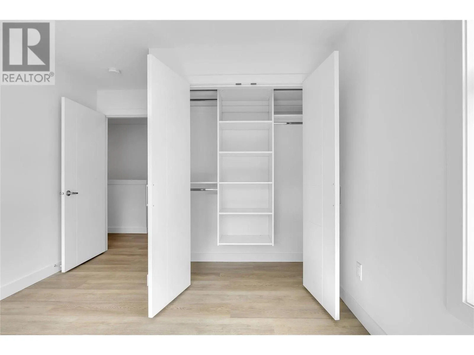 5300 Main Street Unit# 124