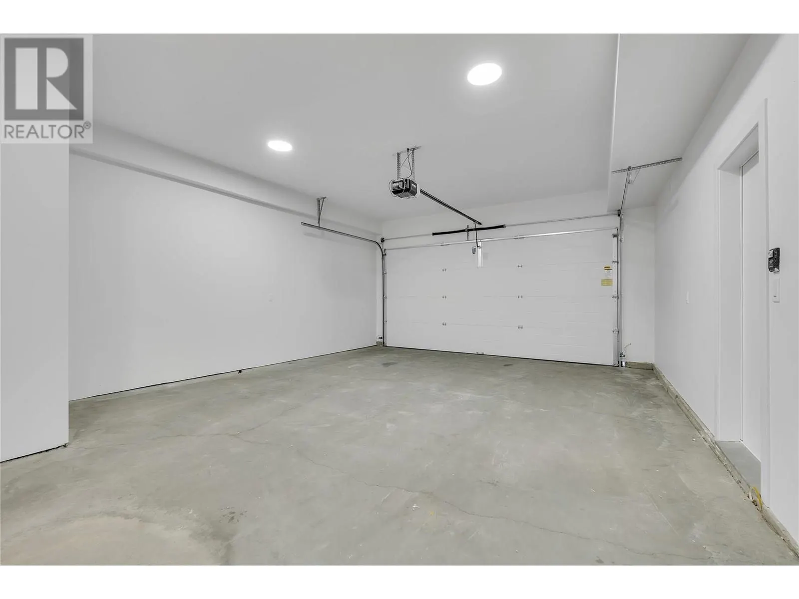 5300 Main Street Unit# 124