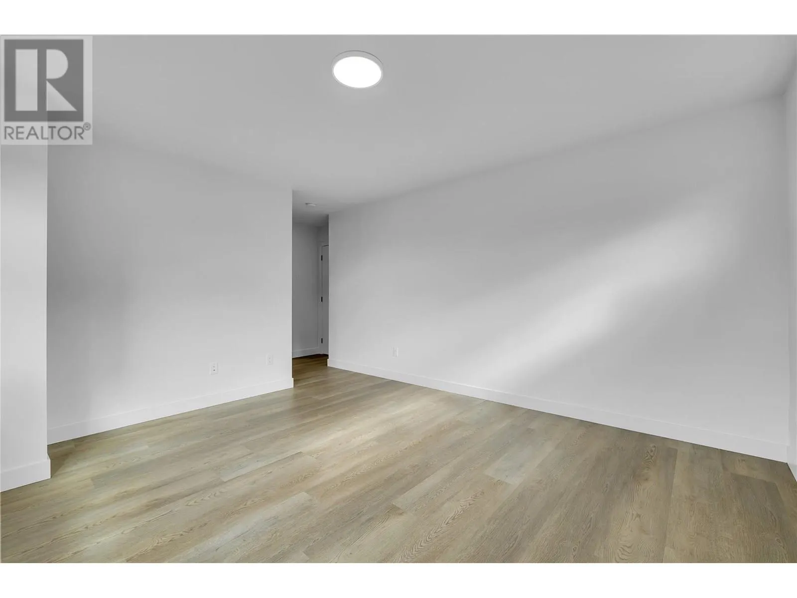 5300 Main Street Unit# 124