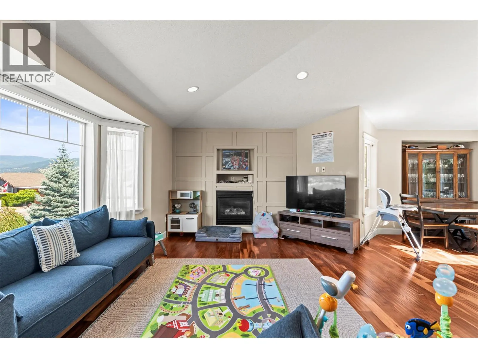 901 Mt Grady Road