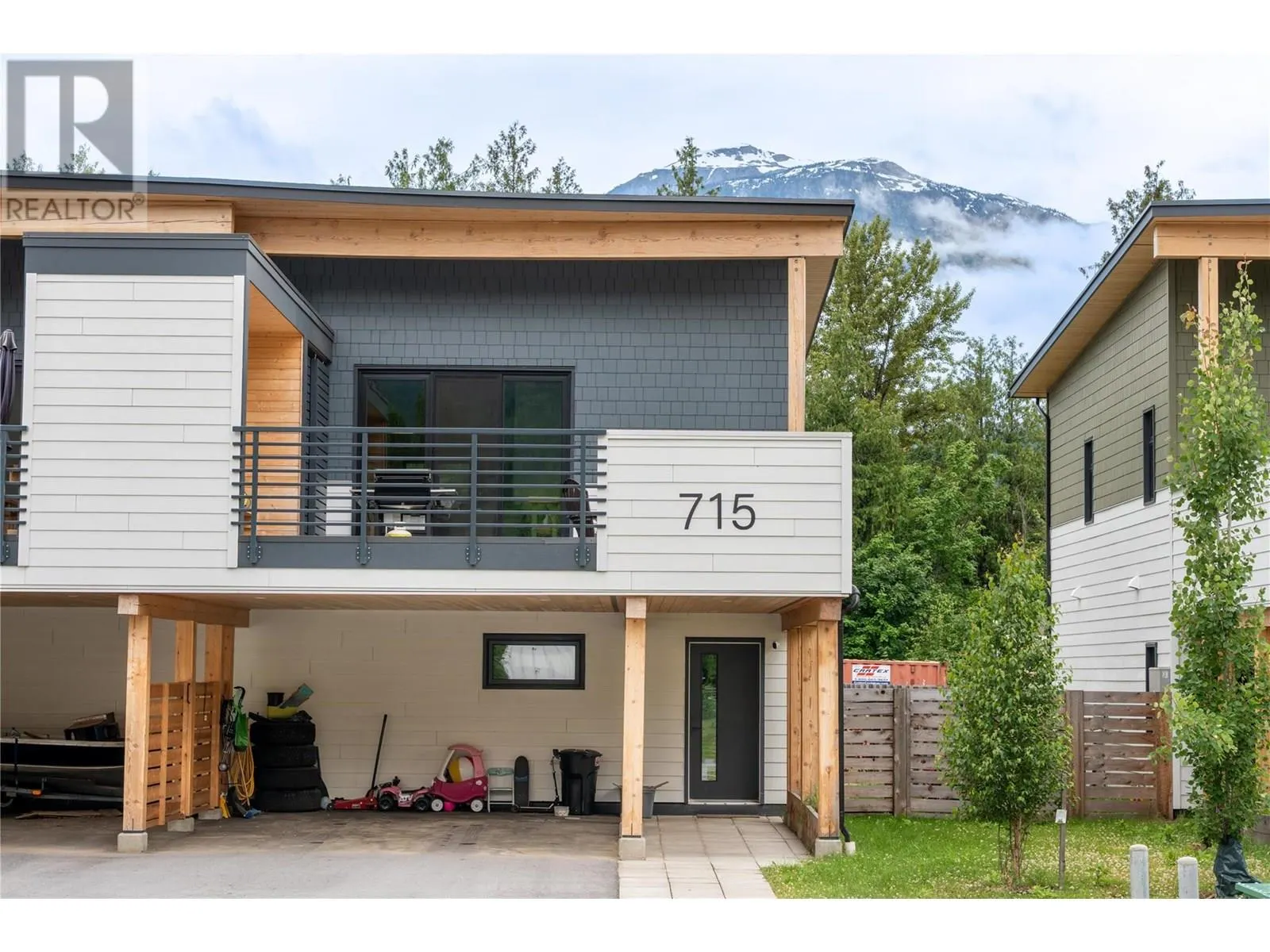 715 Olynyk Road