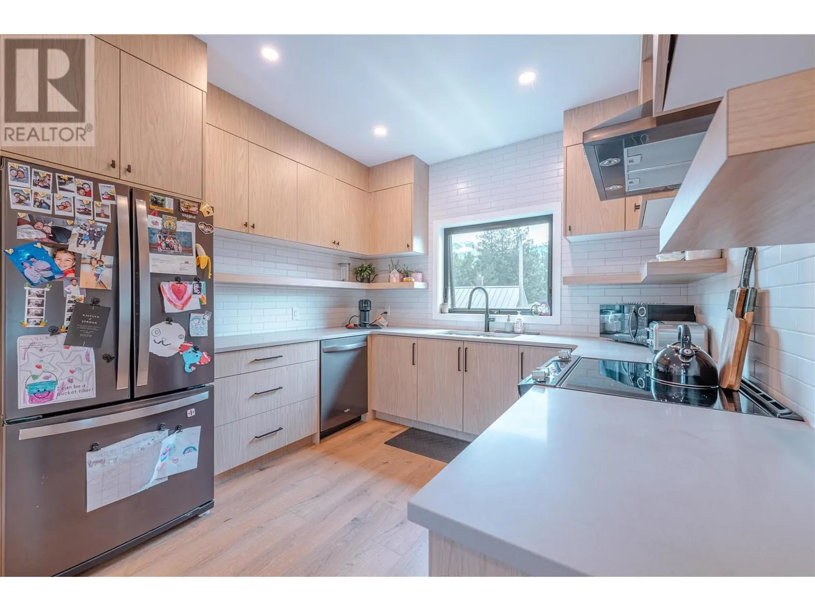 715 Olynyk Road