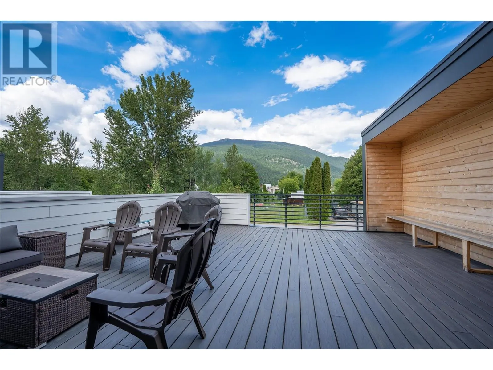 715 Olynyk Road
