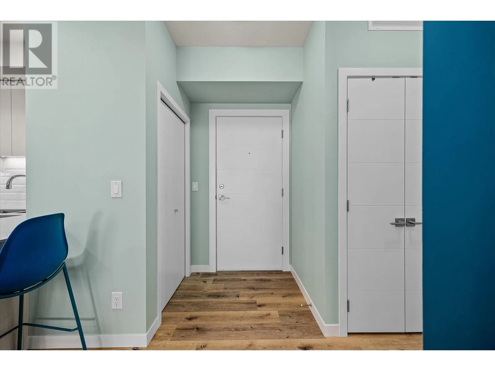 722 Valley Road Unit# 313