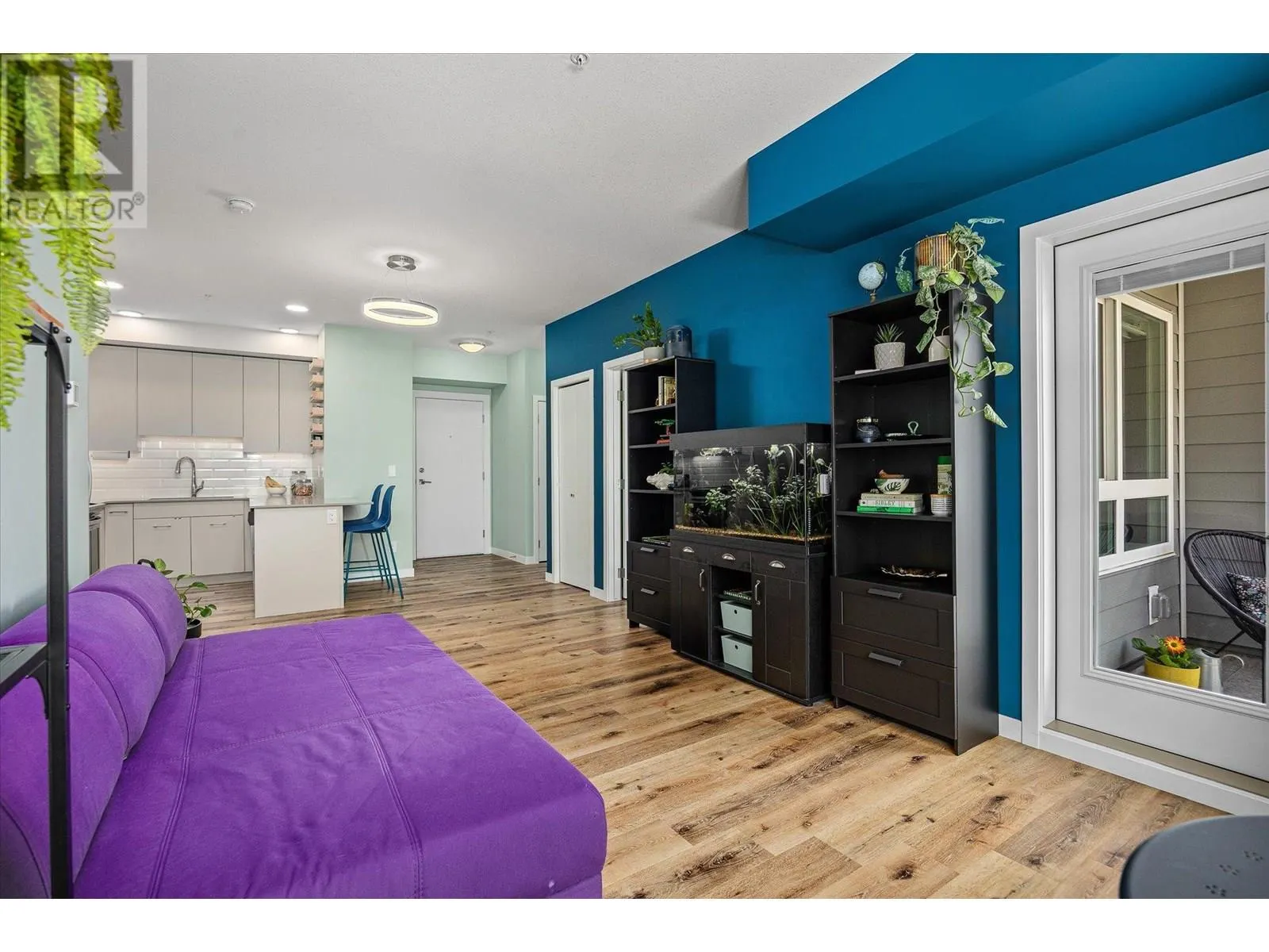 722 Valley Road Unit# 313