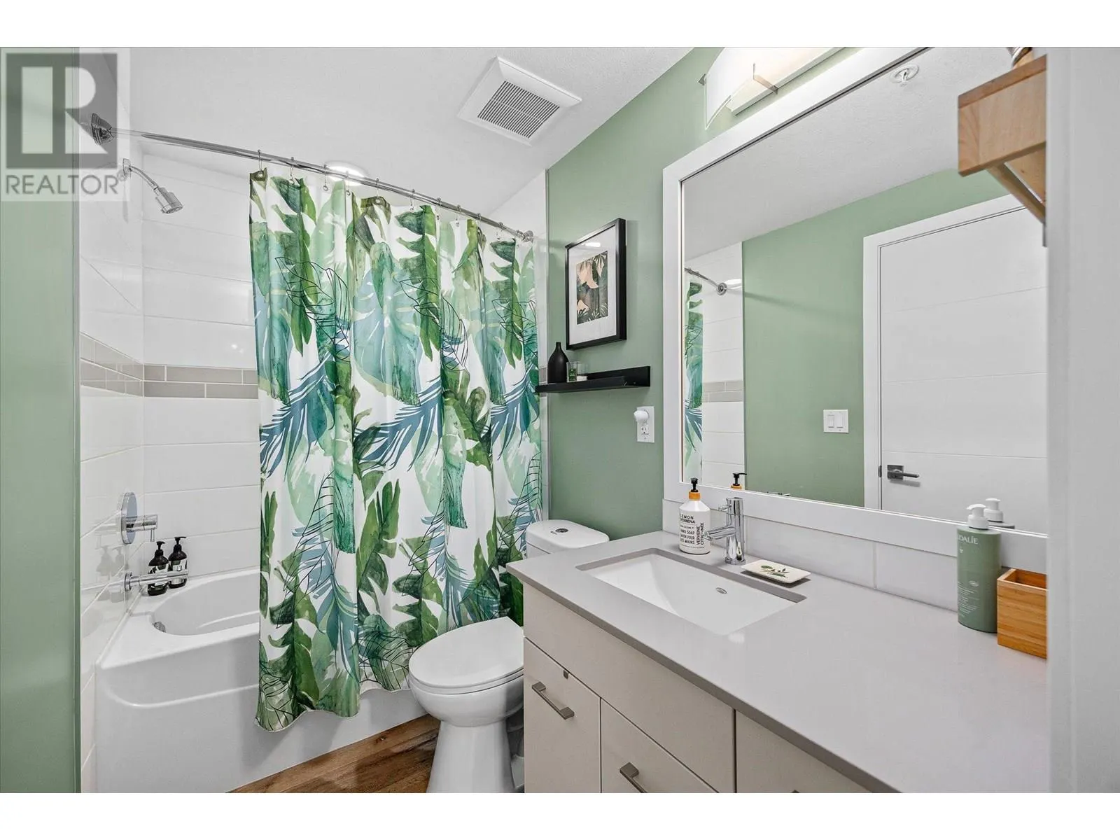 722 Valley Road Unit# 313