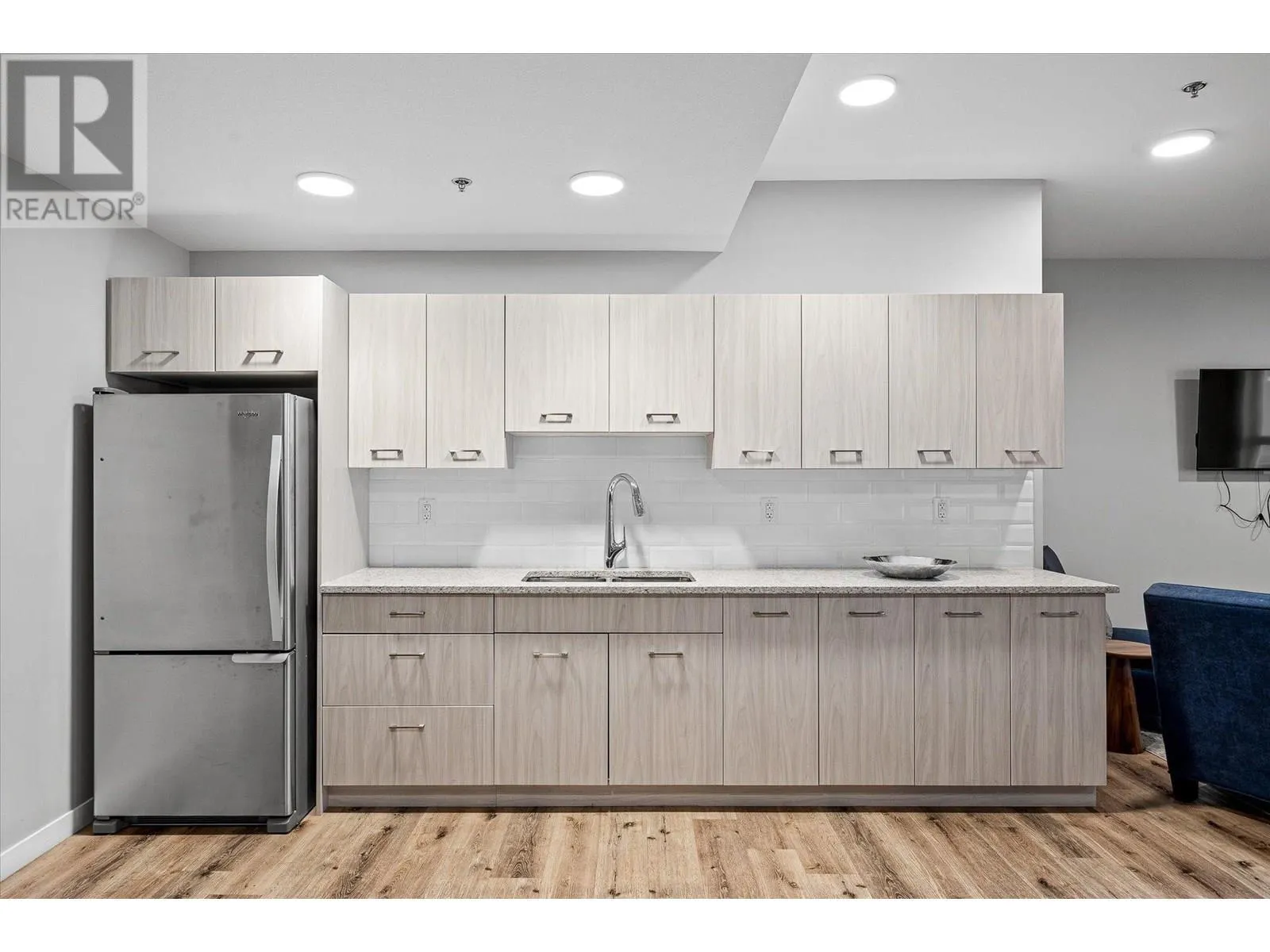 722 Valley Road Unit# 313
