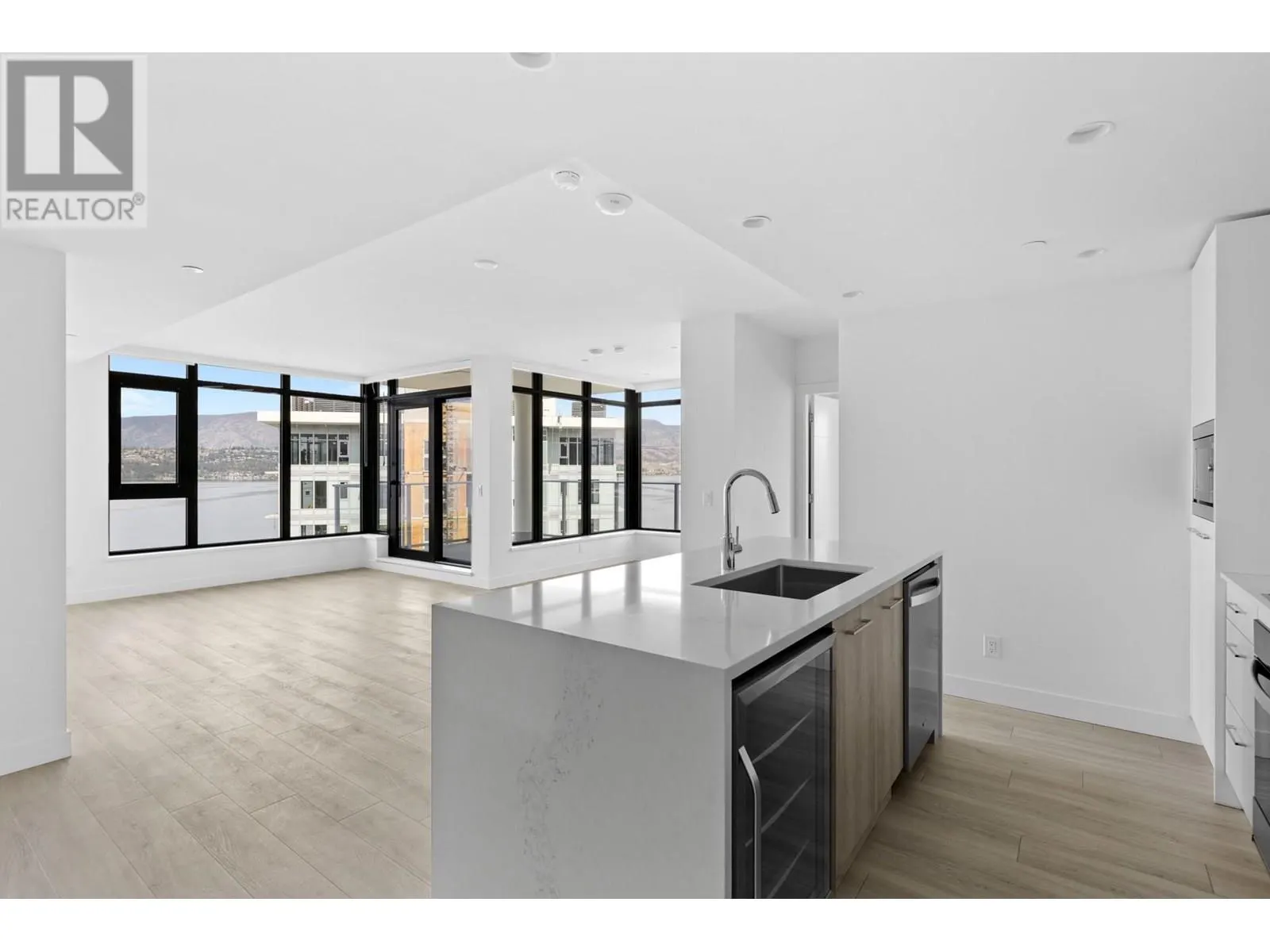3699 Capozzi Road Unit# 1308