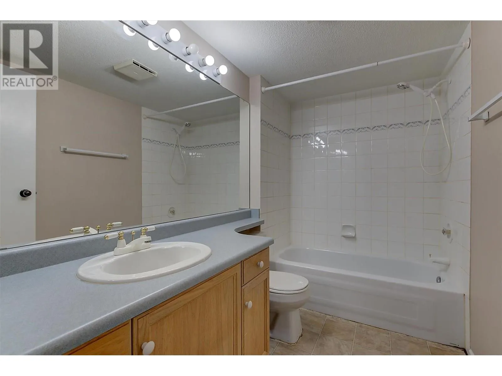 730 Badke Road Unit# 307